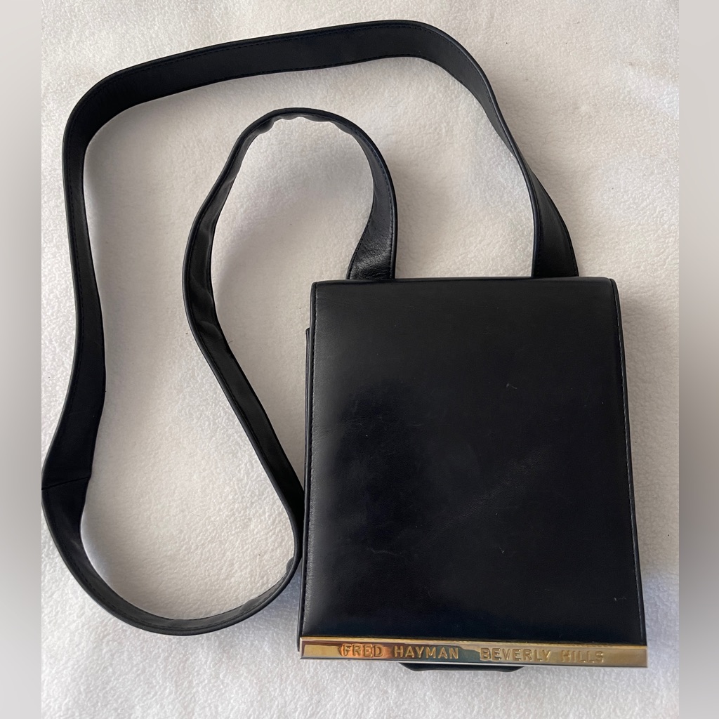 Vintage Fred Hayman Beverly Hill Leather Cross Body Purse Size M Made In Italy